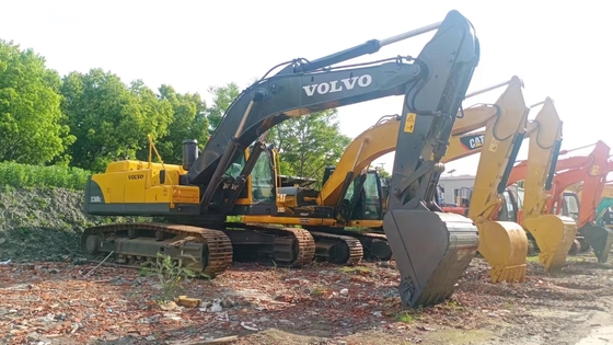 Gebrauchtes VOLVO EC360B 36TON Bagger mit geringer Arbeitszeit und gut gepflegter Lagerhaltung