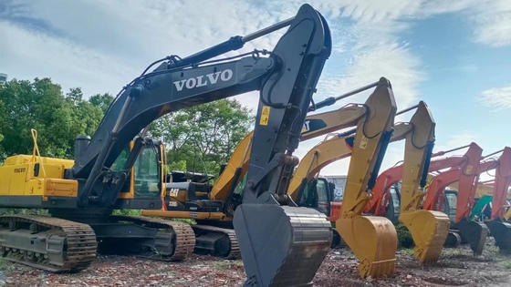 Gebrauchtes VOLVO EC360B 36TON Bagger mit geringer Arbeitszeit und gut gepflegter Lagerhaltung