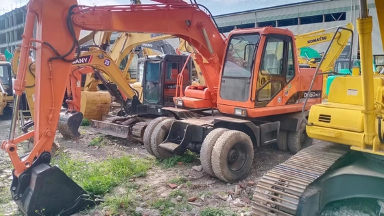 DOOSAN DH150w-7 Radbagger Originalfarbe und 16000 KG auf Lager für den Bau