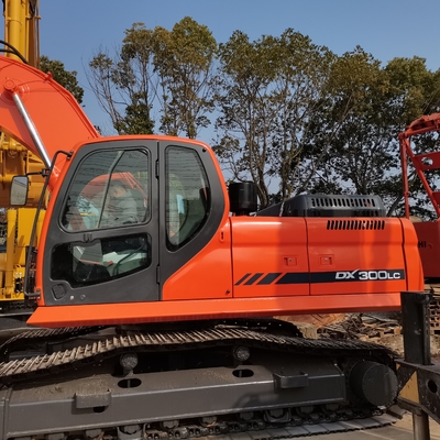 Gebrauchtes Doosan DX300LC Bagger Japan Original Farbgräber 20 Tonnen Mini-Gräbermaschine