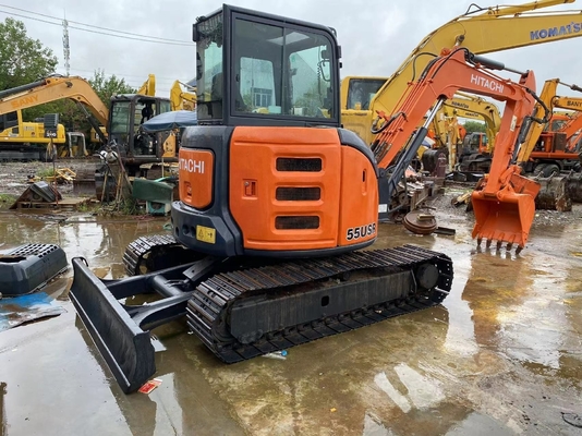 Hohe Arbeitsleistung HITACHI ZX55USR Minibagger 5,5 Tonnen Betriebsgewicht verwendet