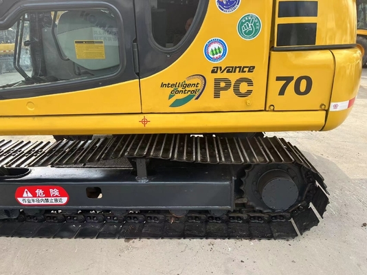 Crawler verwendet Komatsu PC70 Bagger 7TON mit Originalfarbe und andere hydraulische Ventil