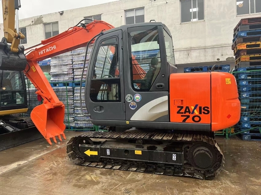Gebrauchtes Hitachi ZX70 Hydraulic Crawler Bagger mit 0,28m3 Eimerkapazität