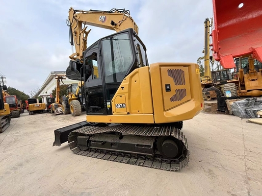 Gebrauchtes Caterpillar 307.5 Minibagger aus Japan Niedrigstunden und 7500 KG Maschinengewicht