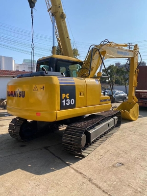 Ausgezeichneter Zustand Komatsu PC130 Hydraulischer Crawler Bagger mit geringer Arbeitszeit