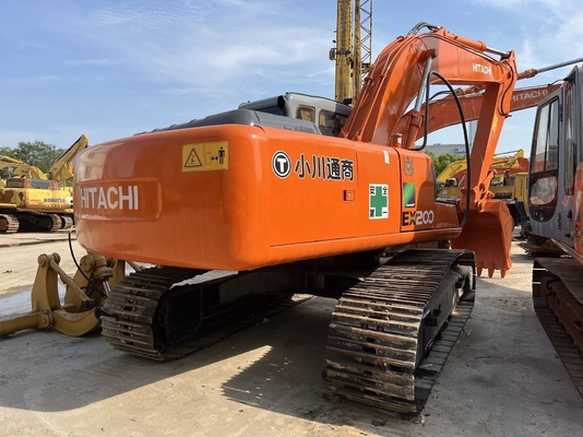 Gebrauchtes Bagger Hitachi EX200-3 in gutem Zustand zu einem günstigen Preis mit roter Farbe