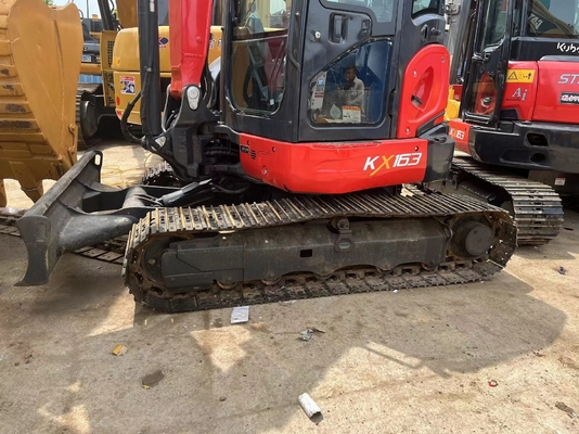 In gutem Zustand Kubota KX163-5 Gebrauchtbagger mit 3 Tonnen Betriebsgewicht
