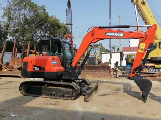 Vorteile der verwendeten DX60-9C Crawler Bagger in gutem Zustand in Shanghai