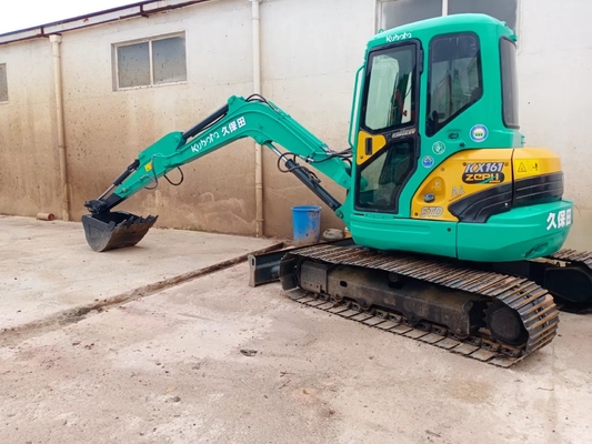 KX161 Kubota Mini Bagger in Japan mit Originalfarbe und anderem Hydraulikzylinder