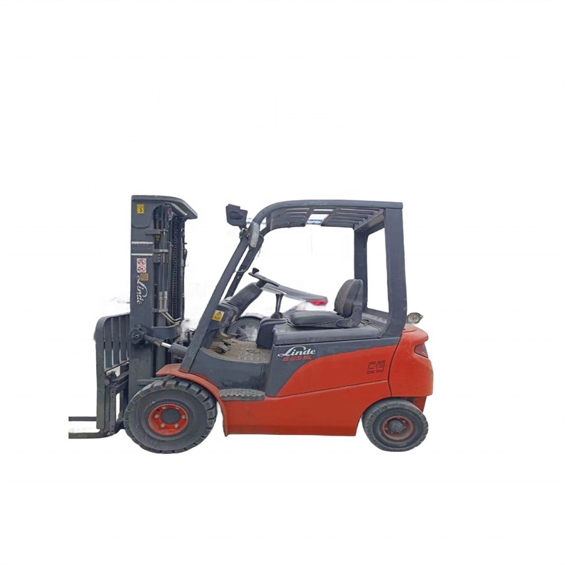 LINDE 2,5-Tonnen-Baulifter für geringe Arbeitszeiten Gewicht 2500 kg