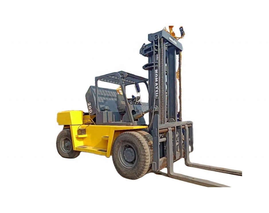 20 Tonnen Diesel-Forklift KOMATSU FD200 für den Containerumschlag in Baustoffwerkstätten