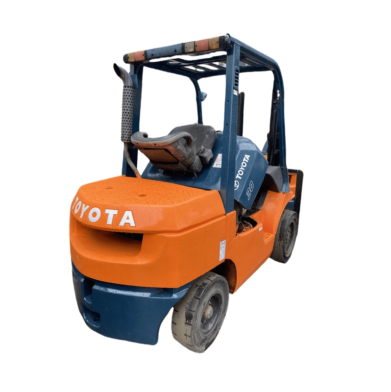 Japan TOYOTA FD30 Diesel Gabelstapler 3 Tonnen Palettenheber mit geringer Arbeitszeit