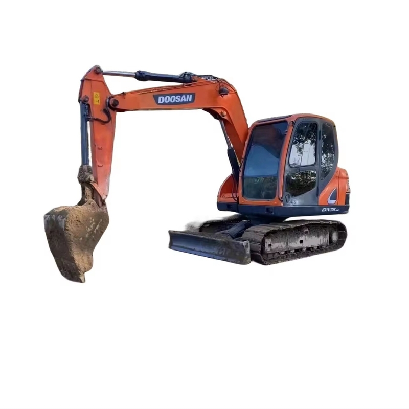 Doosan DX75 Gebrauchtbagger mit Originalfarbe und hoher Betriebseffizienz in Japan