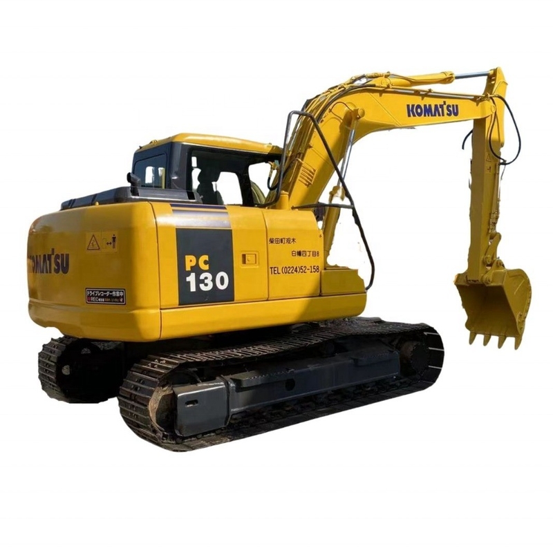 13 Tonnen Betriebsgewicht Komatsu PC130 Bagger aus Japan eingeführt in in Shanghai Yard