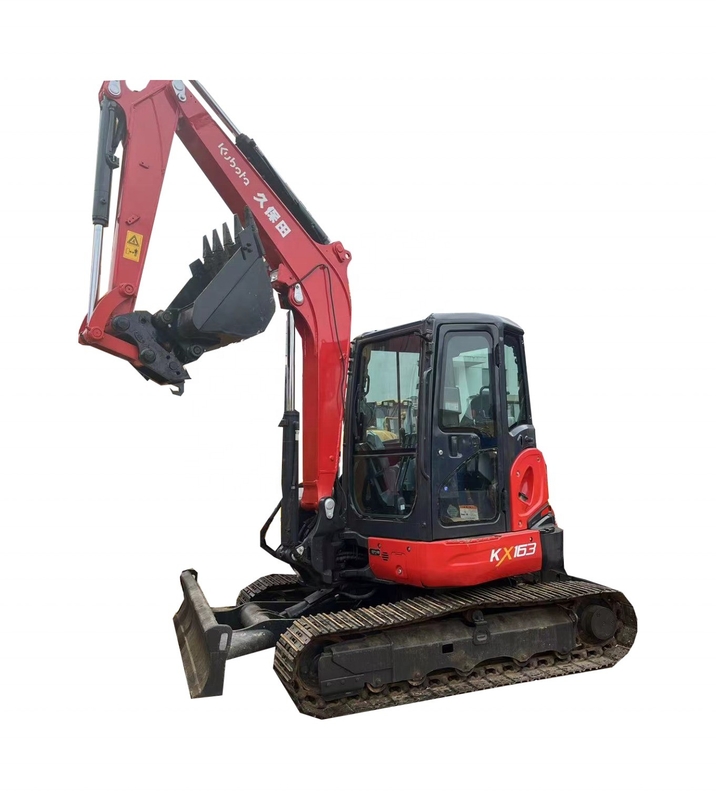 33 kW Minibagger KUBOTA KX163 mit guter Leistung und geringer Arbeitszeit auf Lager