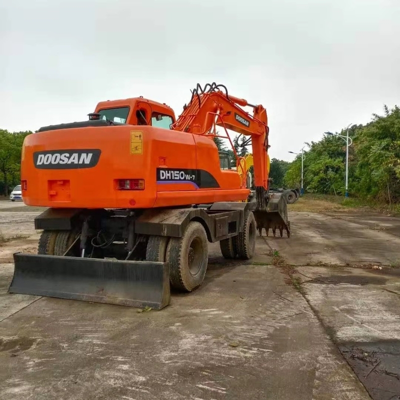 Hohe Betriebseffizienz Doosan DH150W-7 Gebraucht-Traktorbagger mit Japan-Motor